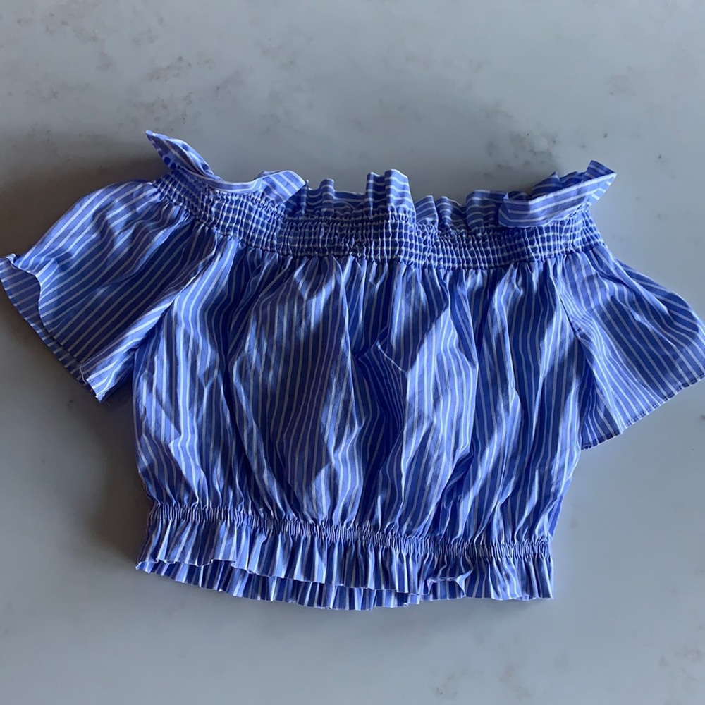 blue and white striped crop top